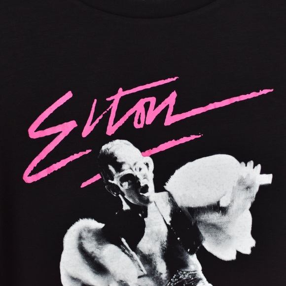 Elton John Rocket Man Floating Performance Tank - Picture 5 of 8